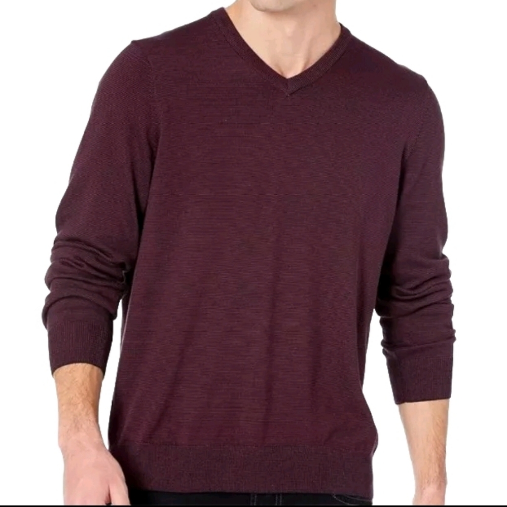 Perry Ellis Men's V-neck pullover sweater in dark sapphire size XXL